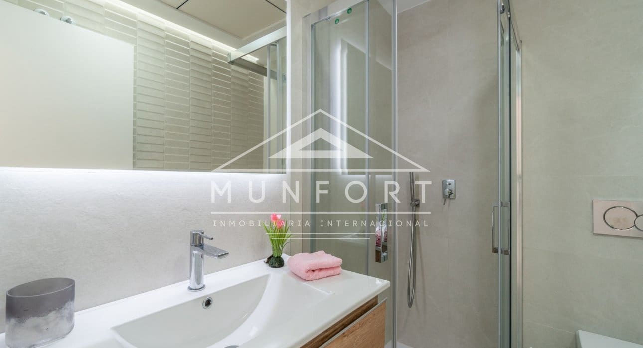 3 soverom Bungalow til salgs i Torrevieja med svømmebasseng - € 289 900 (Ref: 9270587)