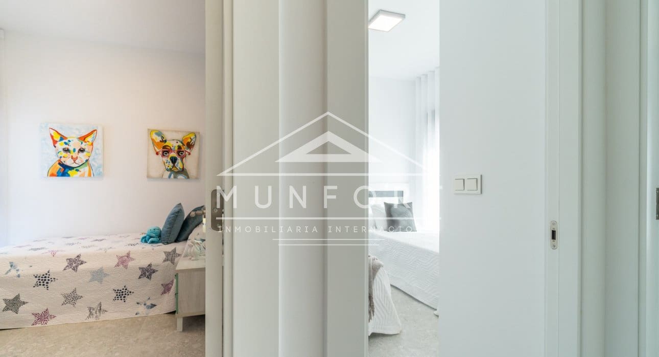 3 soverom Bungalow til salgs i Torrevieja med svømmebasseng - € 289 900 (Ref: 9270587)