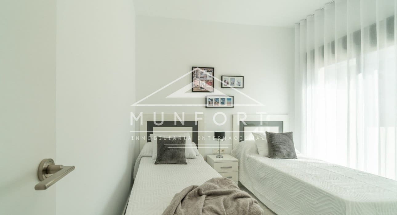 3 soverom Bungalow til salgs i Torrevieja med svømmebasseng - € 289 900 (Ref: 9270587)