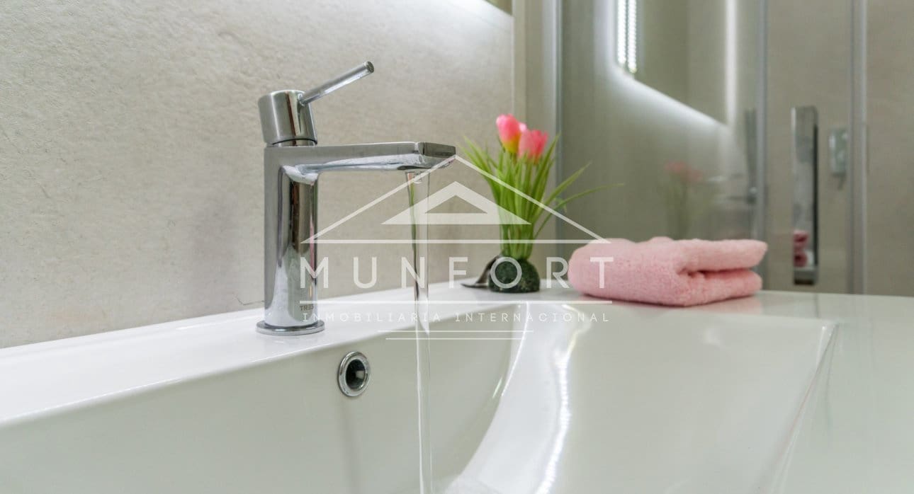 3 soverom Bungalow til salgs i Torrevieja med svømmebasseng - € 289 900 (Ref: 9270587)