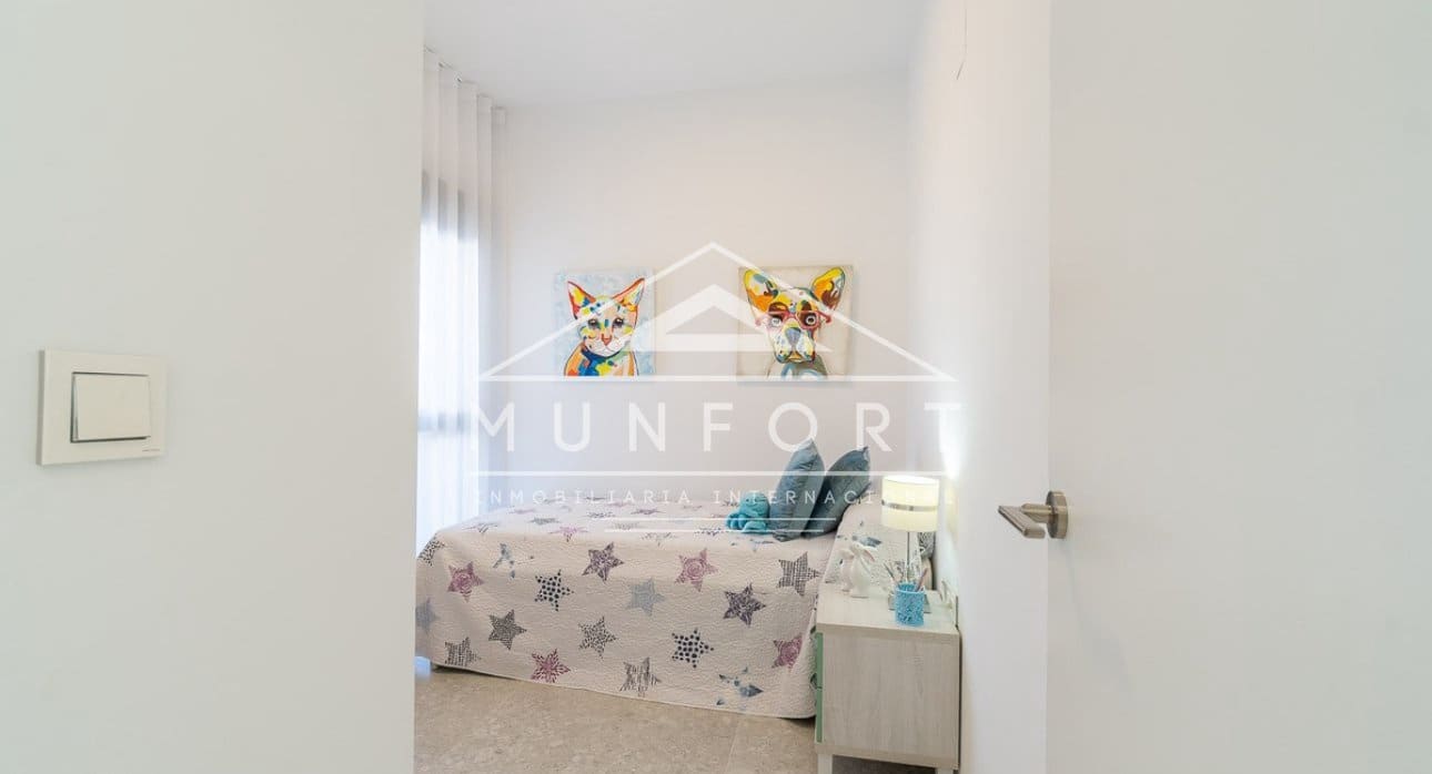 3 soverom Bungalow til salgs i Torrevieja med svømmebasseng - € 289 900 (Ref: 9270587)