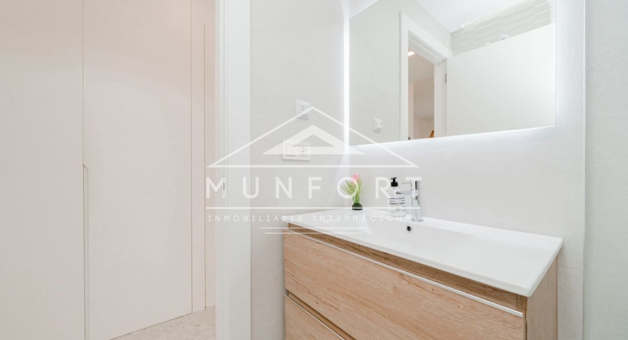 3 soveværelse Bungalow til salg i Torrevieja med swimmingpool - € 289.900 (Ref: 9270587)