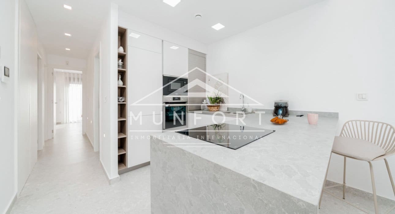 3 soveværelse Bungalow til salg i Torrevieja med swimmingpool - € 289.900 (Ref: 9270587)