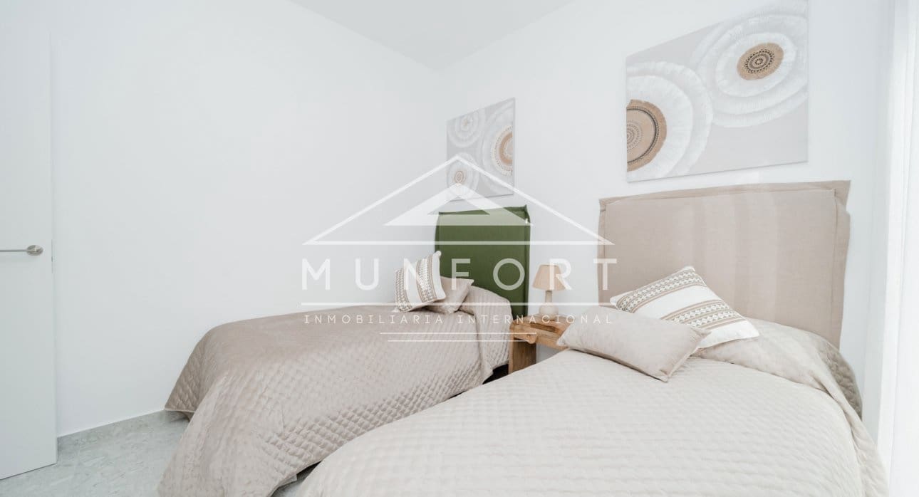 3 soveværelse Bungalow til salg i Torrevieja med swimmingpool - € 289.900 (Ref: 9270587)