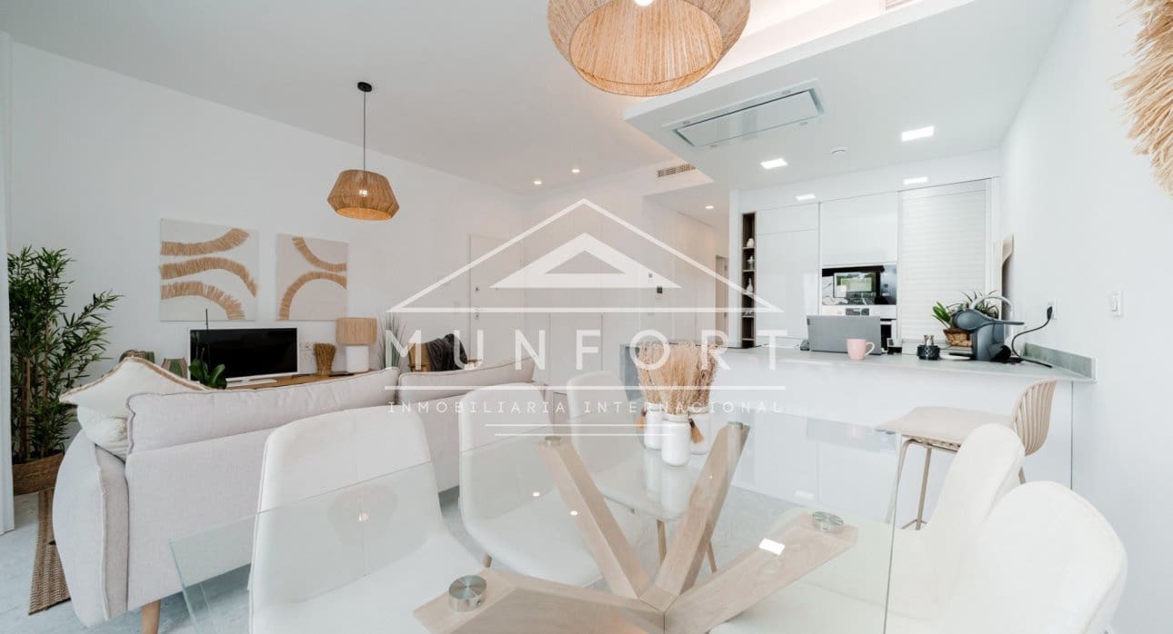 3 soveværelse Bungalow til salg i Torrevieja med swimmingpool - € 289.900 (Ref: 9270587)