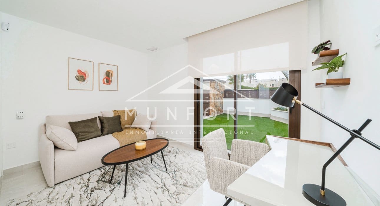 3 chambre Villa/Maison à vendre à Benijofar avec piscine - 455 000 € (Ref: 9270590)