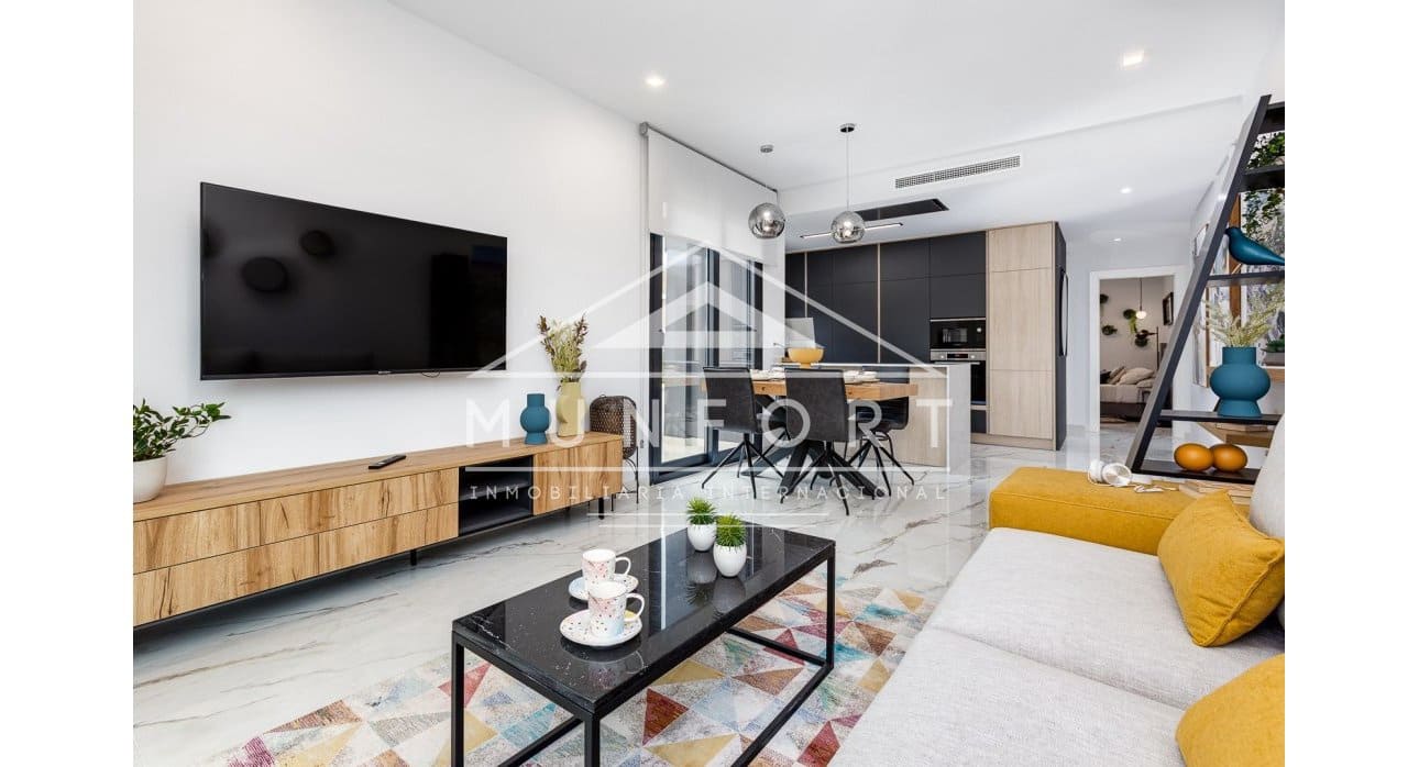 2 makuuhuone Kattohuoneisto myytävänä paikassa Guardamar del Segura mukana uima-altaan - 449 000 € (Ref: 9270593)