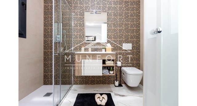 2 slaapkamer Penthouse te koop in Zona Pueblo, Guardamar del Segura met zwembad - € 449.000 (Ref: 9270593)