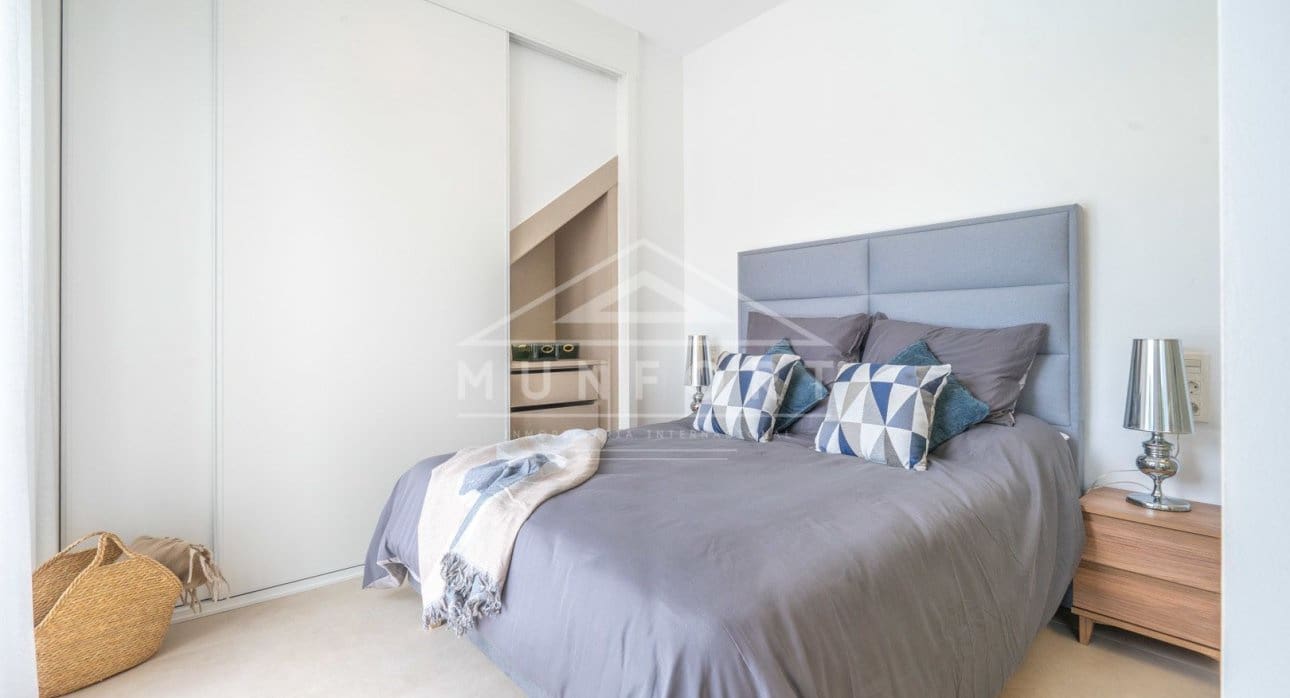 3 slaapkamer Villa te koop in Roldan met zwembad - € 389.950 (Ref: 9270596)