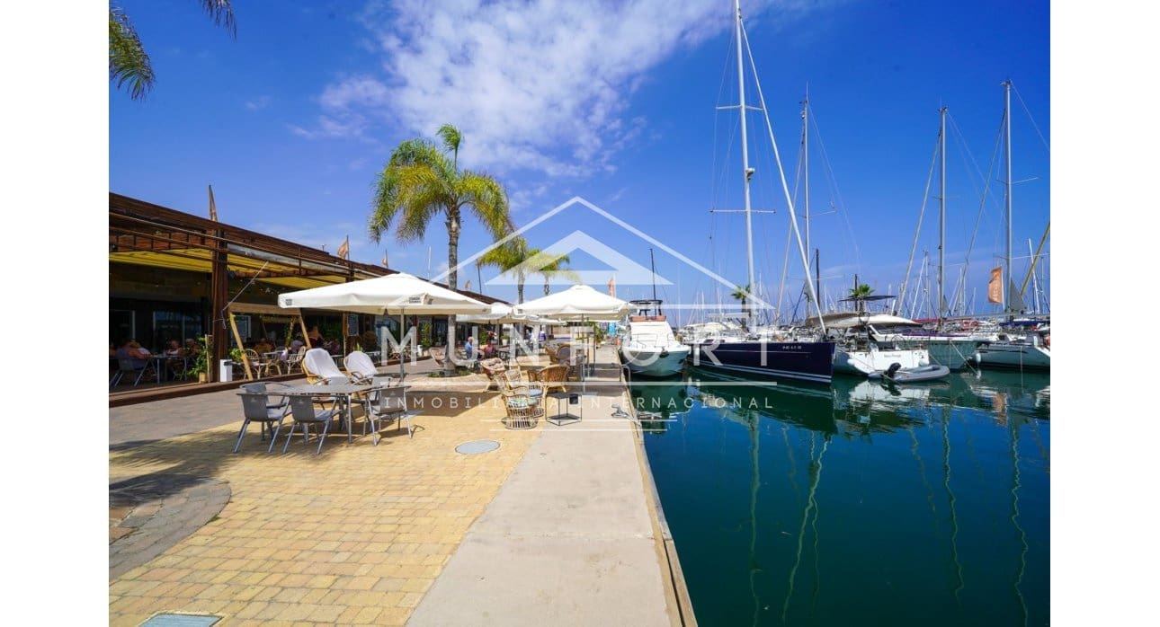 3 slaapkamer Villa te koop in San Pedro del Pinatar met zwembad - € 569.950 (Ref: 9270598)