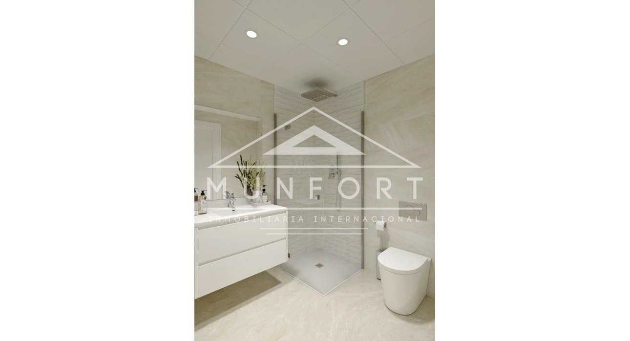 3 soveværelse Lejlighed til salg i Torrevieja med swimmingpool - € 279.000 (Ref: 9270599)