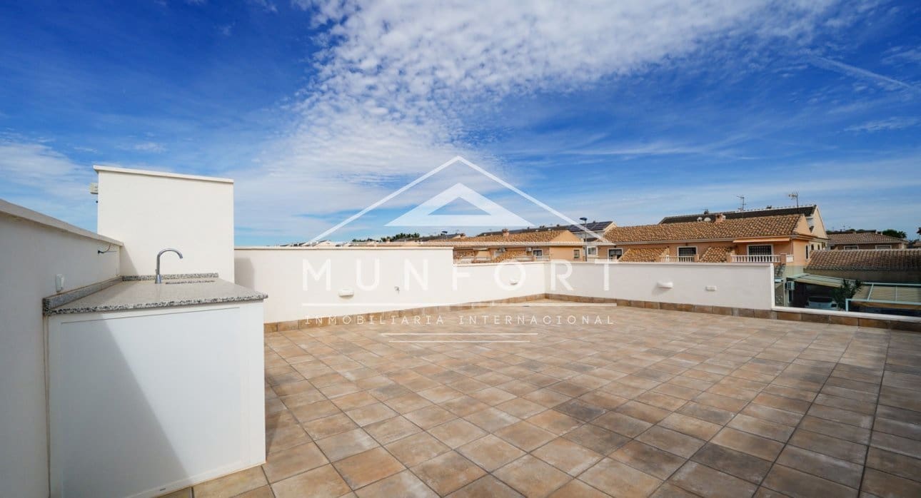 2 camera da letto Villa in vendita in Santiago de la Ribera con piscina - 285.000 € (Rif: 9271771)