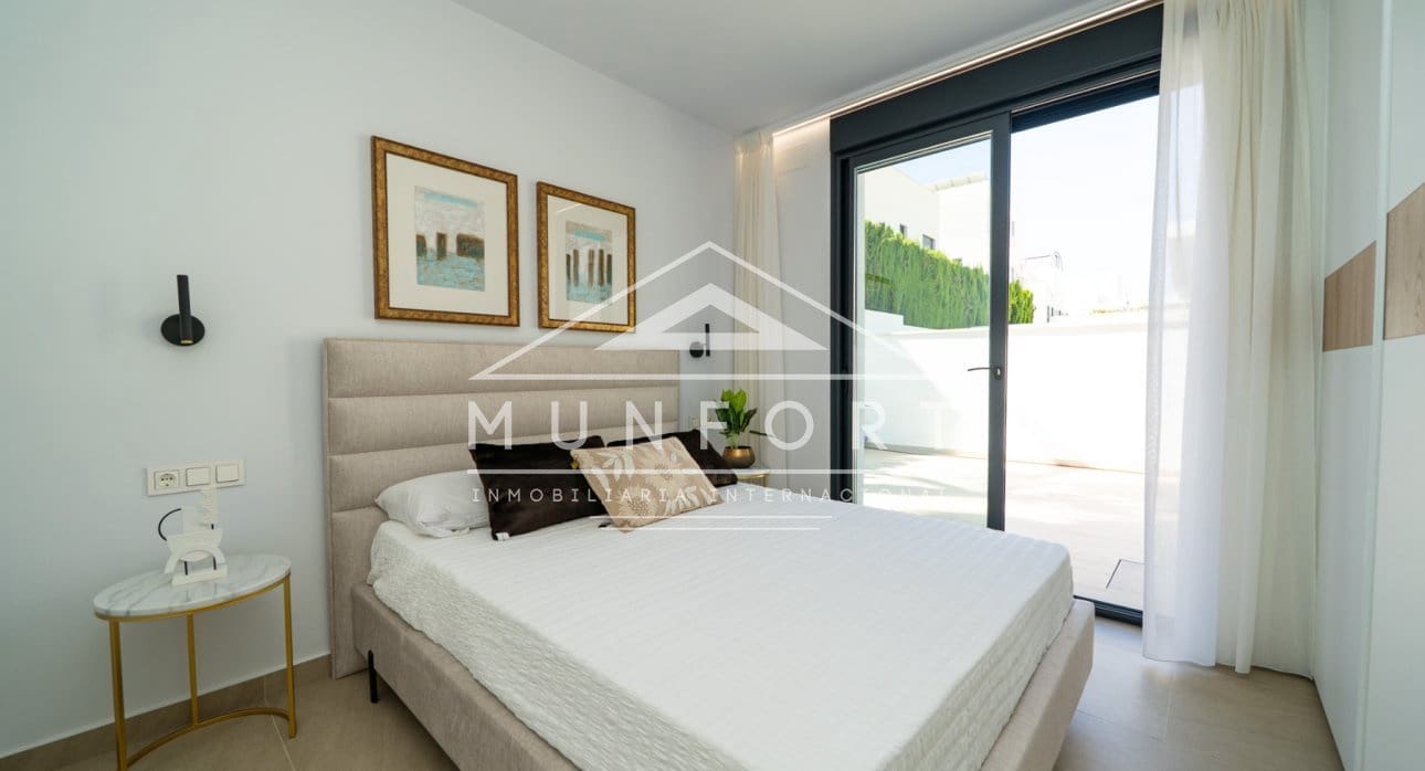 4 camera da letto Villa in vendita in Orihuela Costa con piscina - 995.000 € (Rif: 9273178)