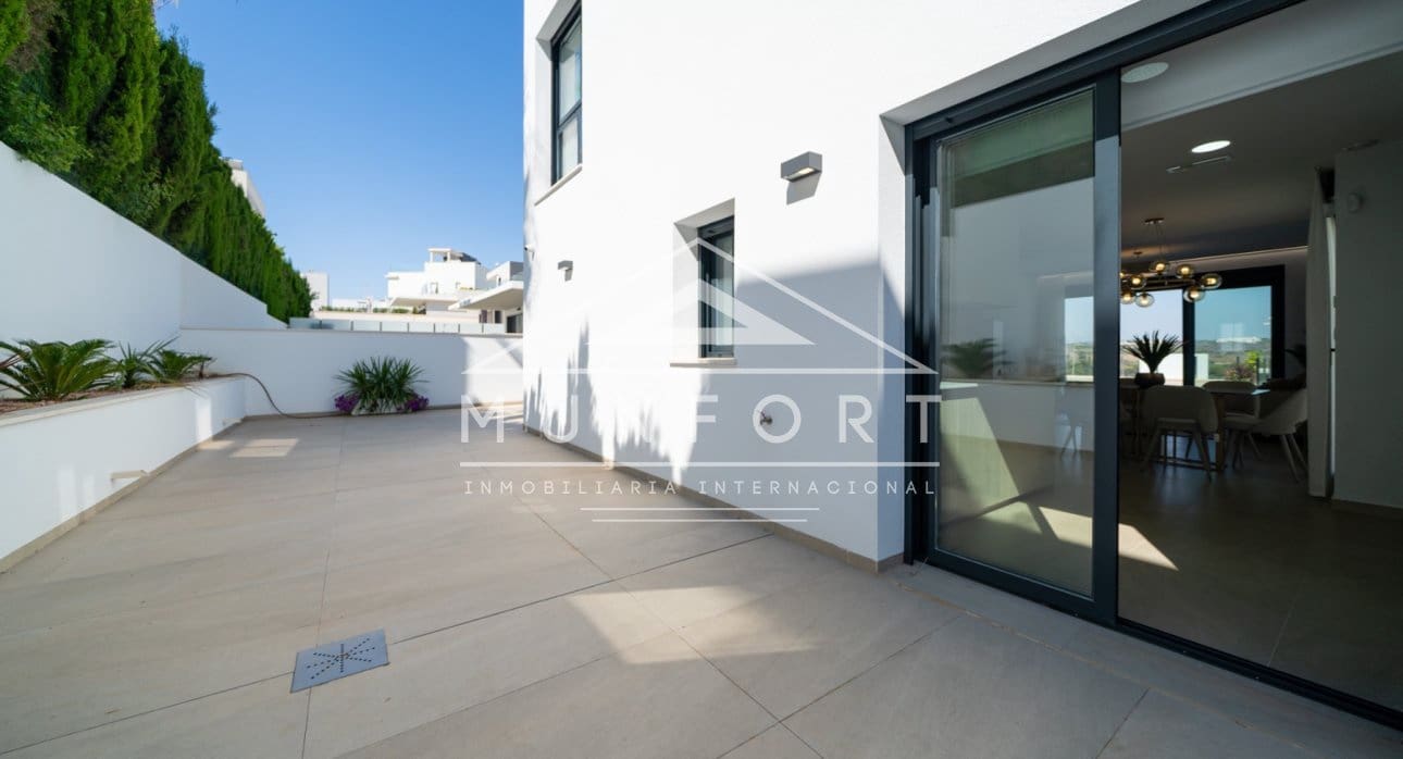 4 camera da letto Villa in vendita in Orihuela Costa con piscina - 995.000 € (Rif: 9273178)