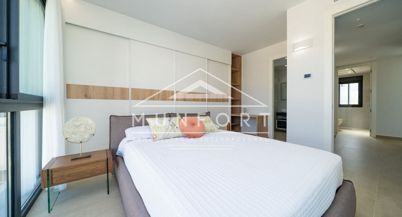 4 camera da letto Villa in vendita in Orihuela Costa con piscina - 995.000 € (Rif: 9273178)