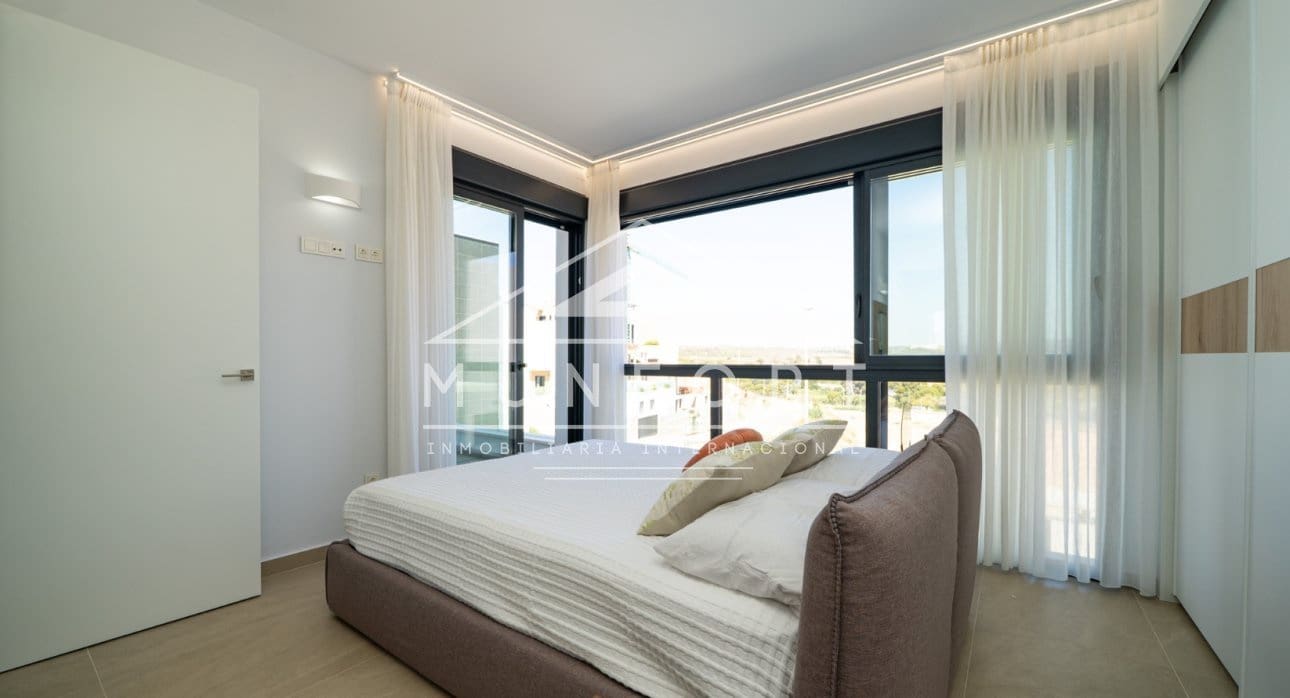 4 camera da letto Villa in vendita in Orihuela Costa con piscina - 995.000 € (Rif: 9273178)