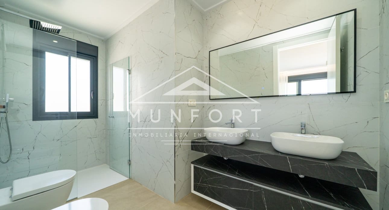 4 camera da letto Villa in vendita in Orihuela Costa con piscina - 995.000 € (Rif: 9273178)