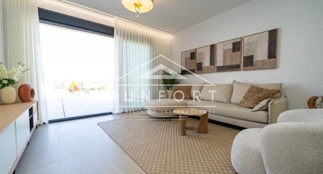 4 Zimmer Villa zu verkaufen in Campoamor, Orihuela mit Pool - 995.000 € (Ref: 9273178)