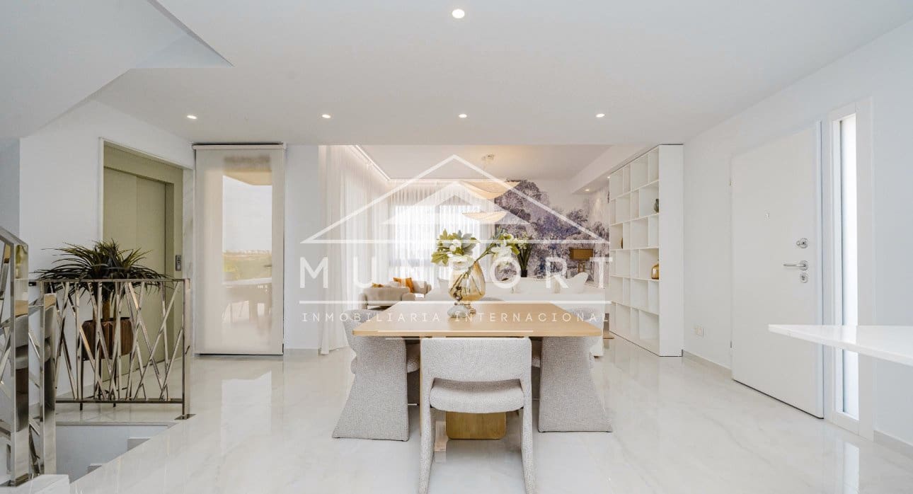 Chalet de 4 habitaciones en Orihuela Costa en venta con piscina - 995.000 € (Ref: 9273178)