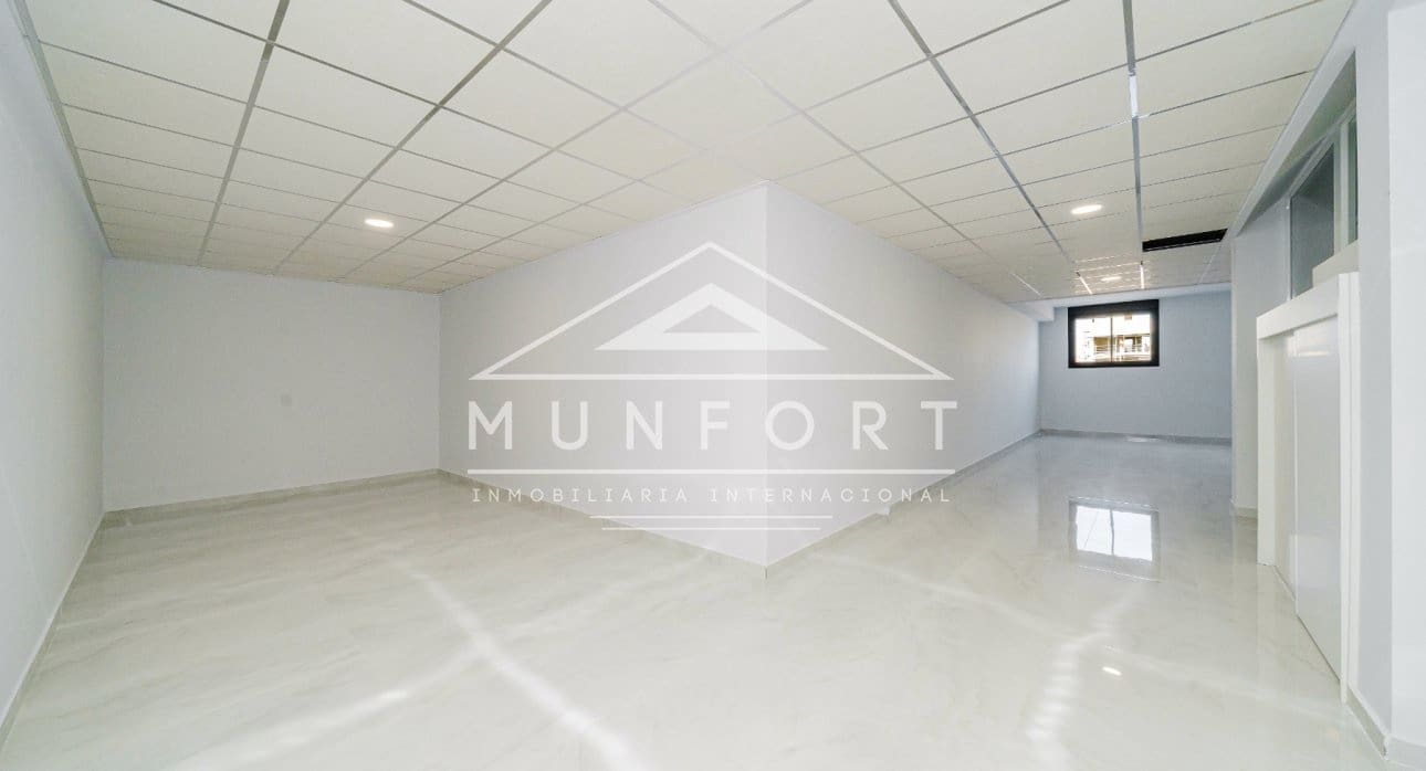 Chalet de 4 habitaciones en Orihuela Costa en venta con piscina - 995.000 € (Ref: 9273178)