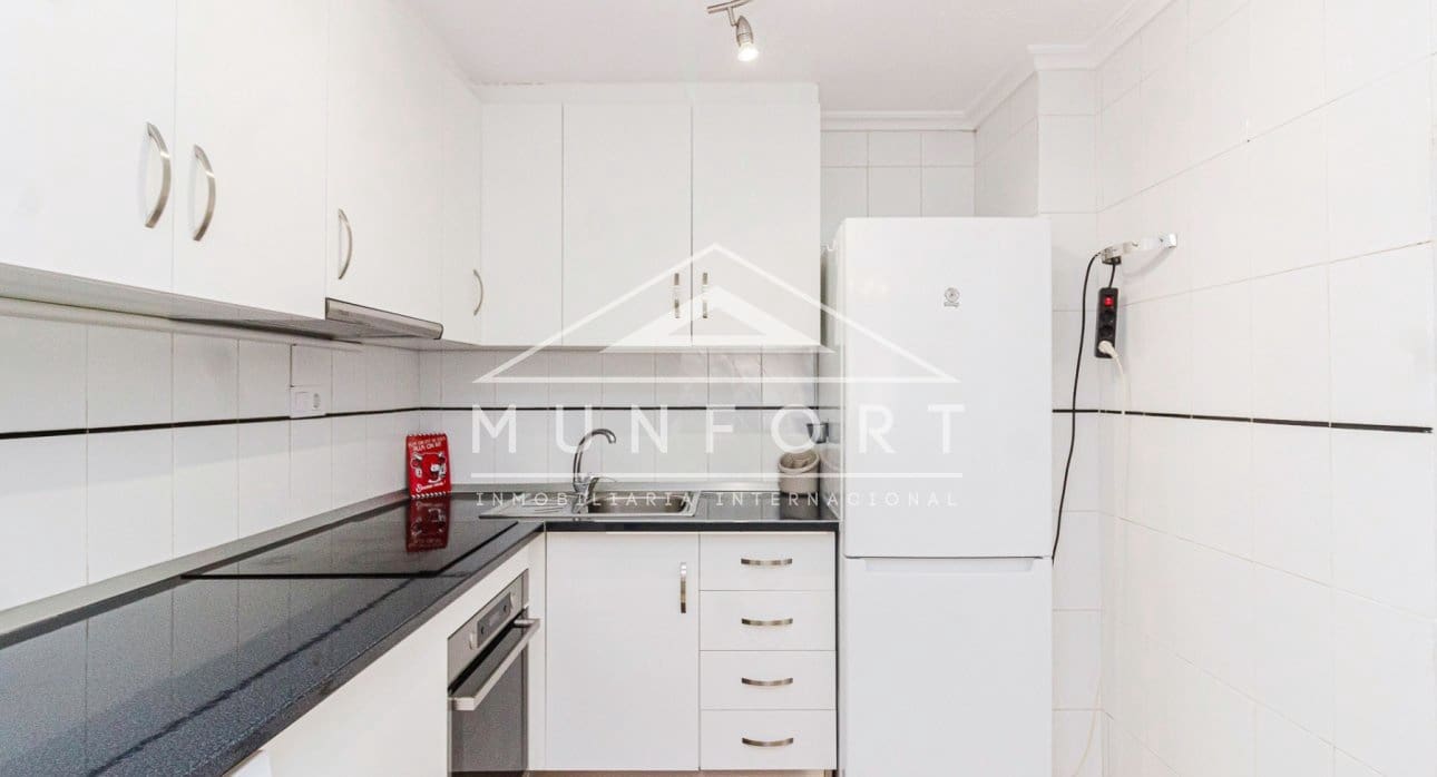 2 slaapkamer Appartement te koop in Torrevieja - € 209.000 (Ref: 9273181)