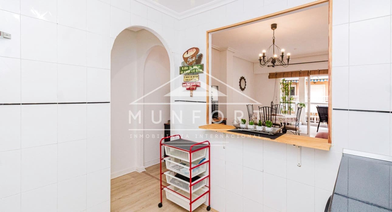 2 slaapkamer Appartement te koop in Torrevieja - € 209.000 (Ref: 9273181)