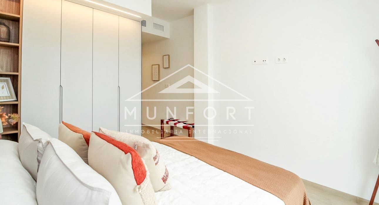 Apartamento de 2 habitaciones en Guardamar del Segura en venta con piscina - 294.000 € (Ref: 9274702)