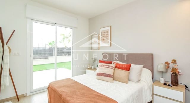 Apartamento de 2 habitaciones en Guardamar del Segura en venta con piscina - 294.000 € (Ref: 9274702)