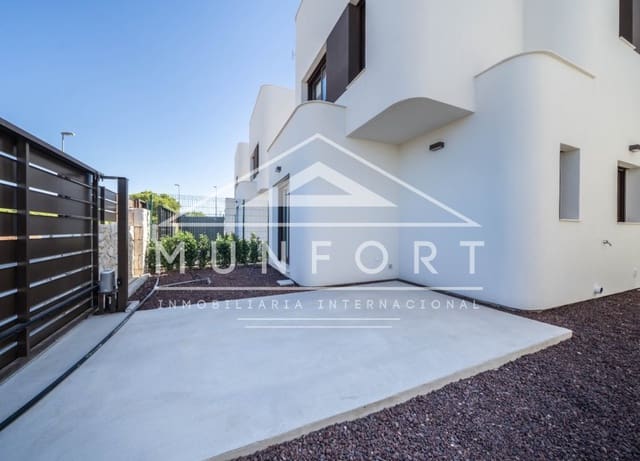 3 camera da letto Villa in vendita in Pinar de Campoverde, Pilar de la Horadada con piscina - 499.000 € (Rif: 9275216)