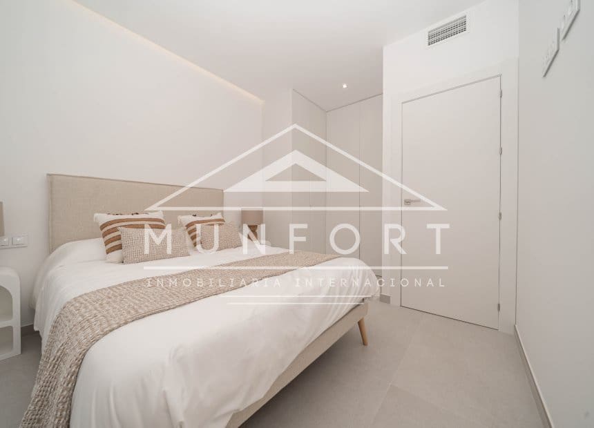 3 Zimmer Villa zu verkaufen in Pilar de la Horadada mit Pool - 560.000 € (Ref: 9275216)