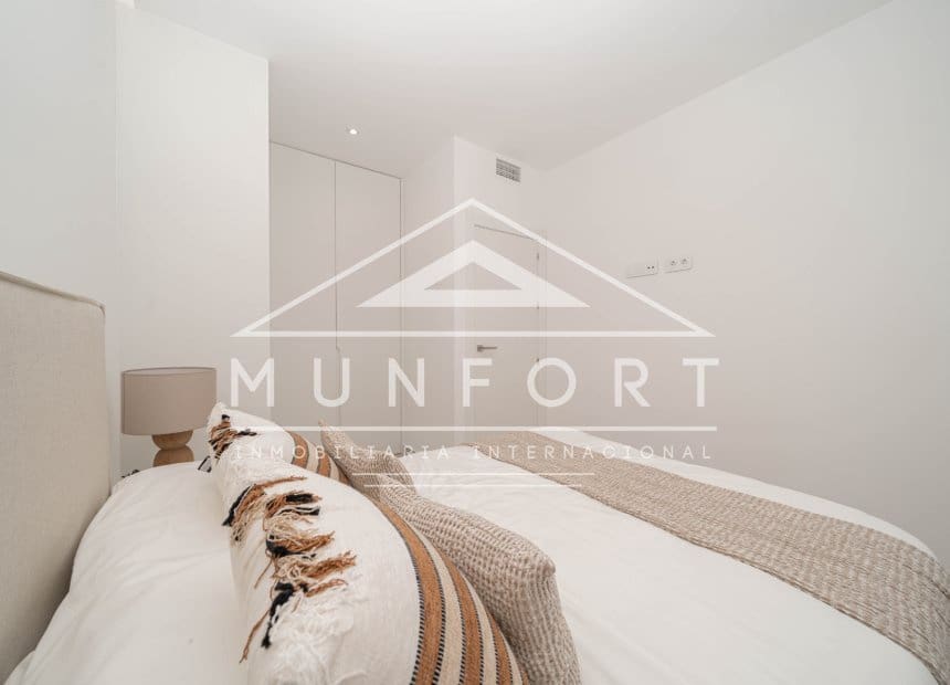 3 Zimmer Villa zu verkaufen in Pilar de la Horadada mit Pool - 560.000 € (Ref: 9275216)