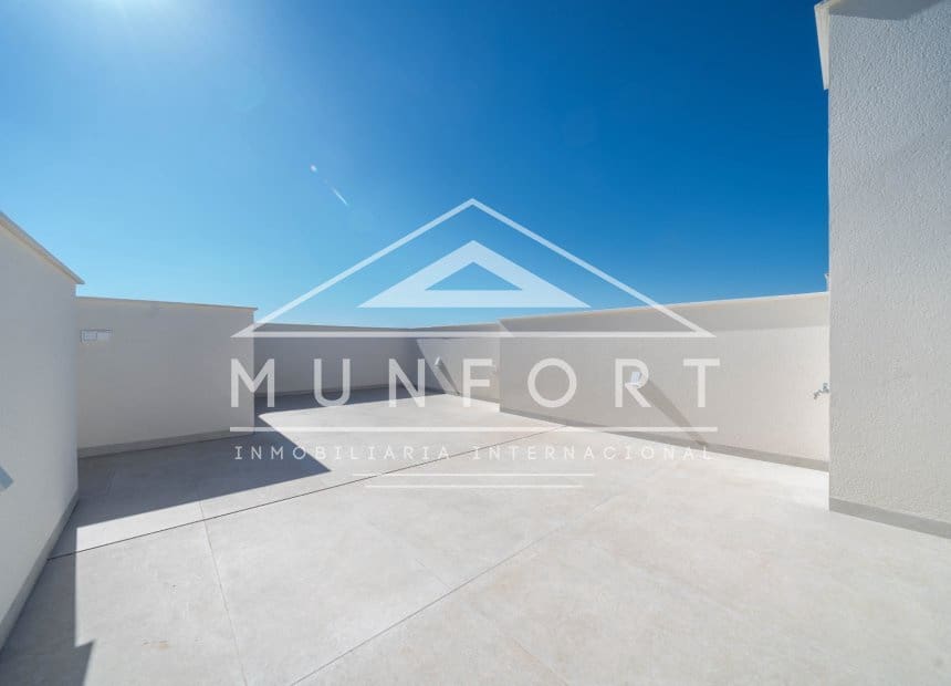 3 Zimmer Villa zu verkaufen in Pilar de la Horadada mit Pool - 560.000 € (Ref: 9275216)