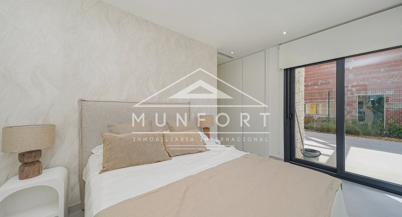 3 Zimmer Villa zu verkaufen in Pilar de la Horadada mit Pool - 765.302 € (Ref: 9275218)