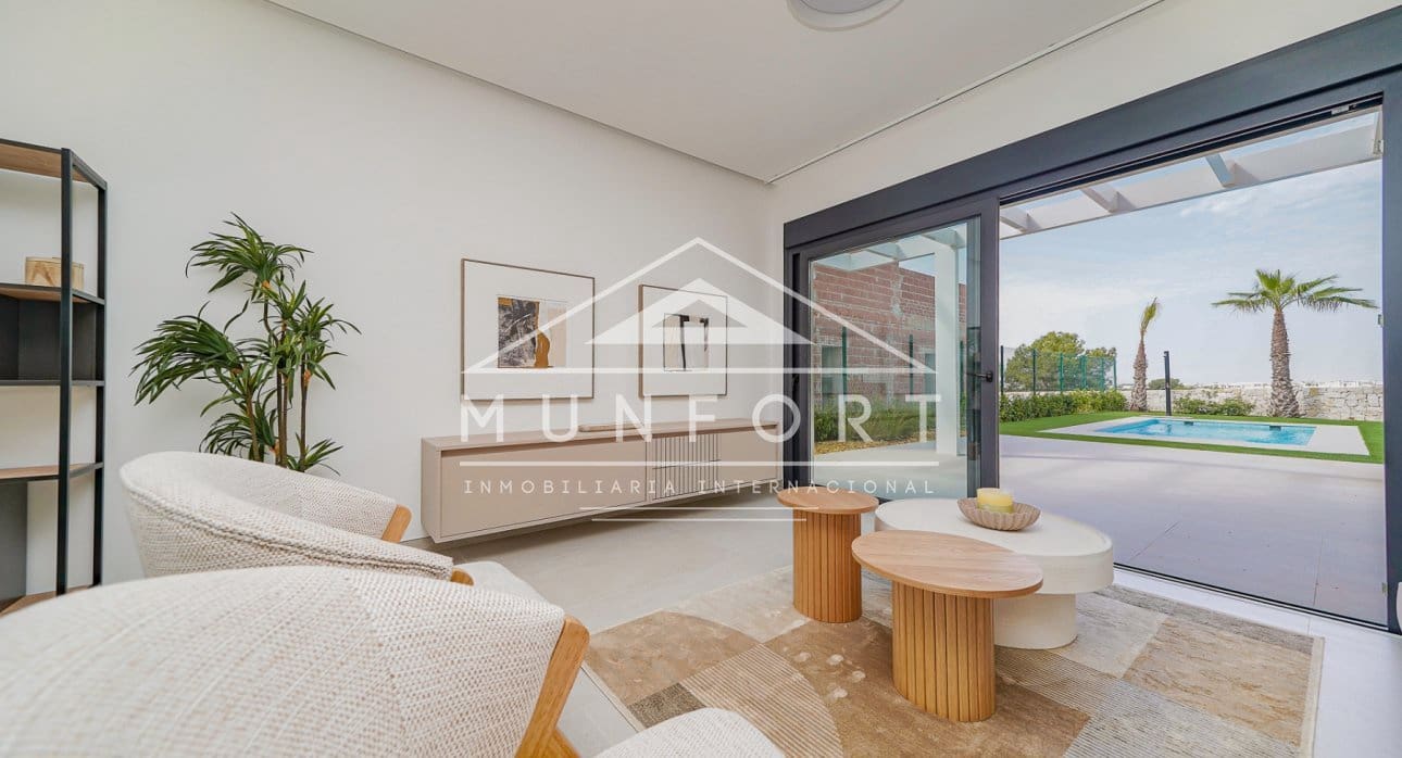 3 Zimmer Villa zu verkaufen in Pilar de la Horadada mit Pool - 765.302 € (Ref: 9275218)