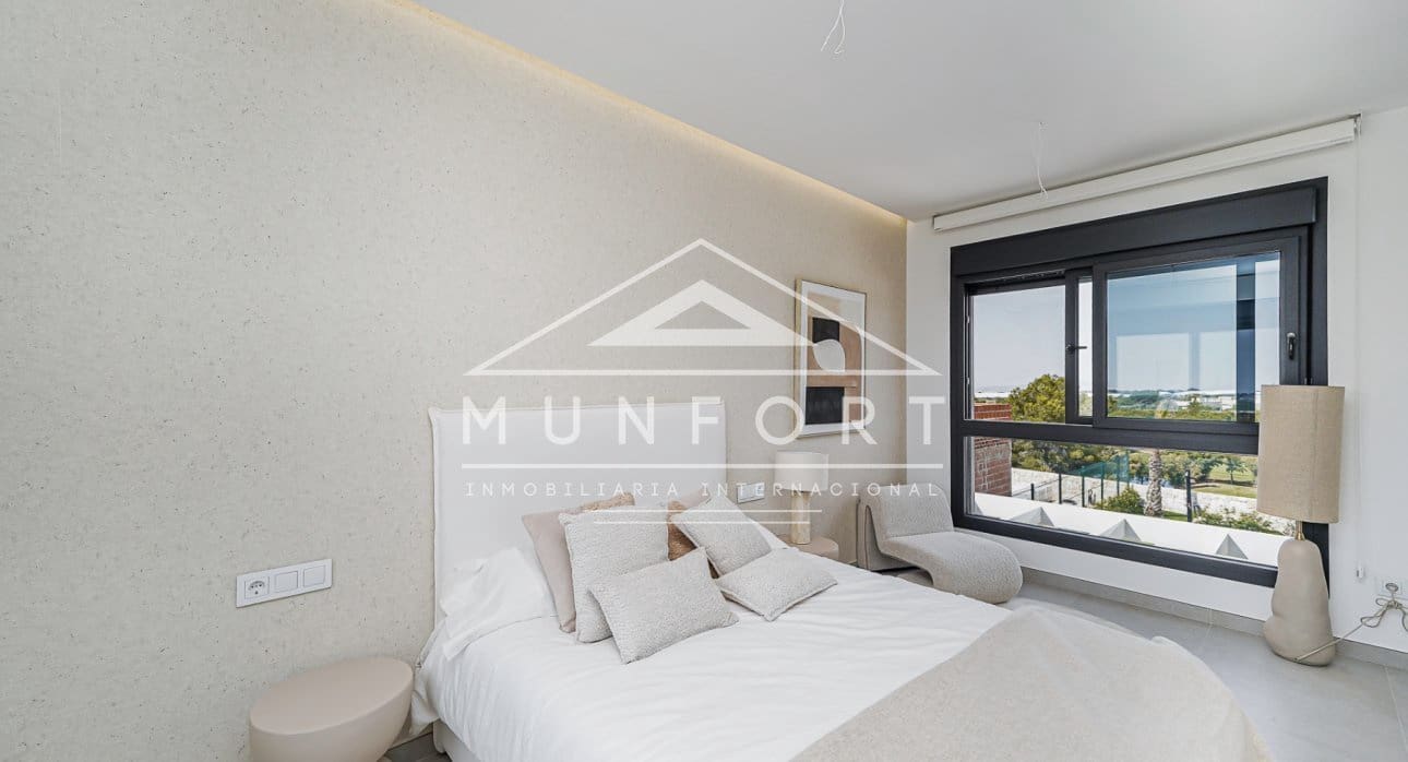 3 Zimmer Villa zu verkaufen in Pilar de la Horadada mit Pool - 765.302 € (Ref: 9275218)