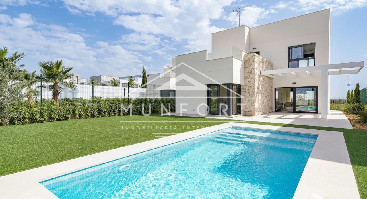 3 Zimmer Villa zu verkaufen in Pilar de la Horadada mit Pool - 765.302 € (Ref: 9275218)