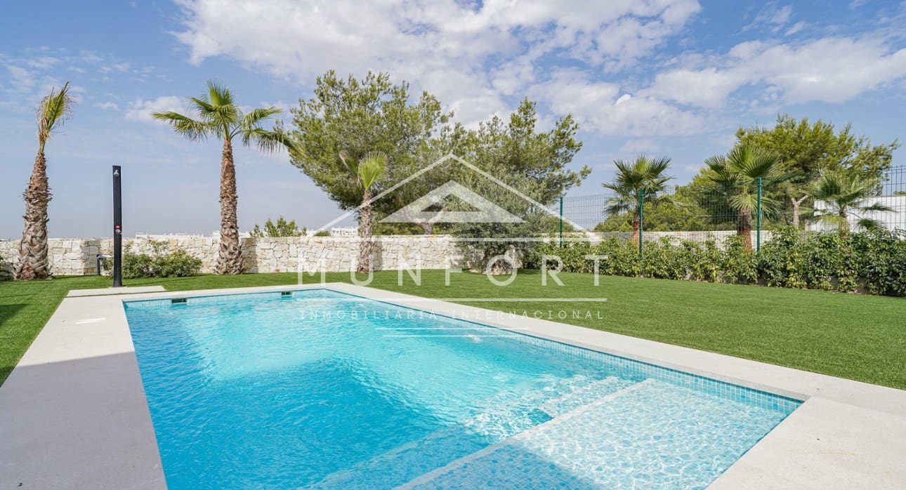 3 Zimmer Villa zu verkaufen in Pilar de la Horadada mit Pool - 765.302 € (Ref: 9275218)