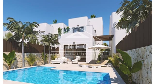 3 bedroom Villa for sale in Mil Palmeras, Pilar de la Horadada with pool - € 539,900 (Ref: 9275220)