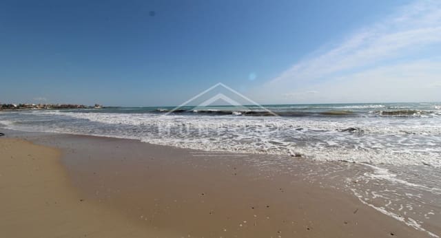 3 bedroom Villa for sale in Mil Palmeras, Pilar de la Horadada with pool - € 539,900 (Ref: 9275220)