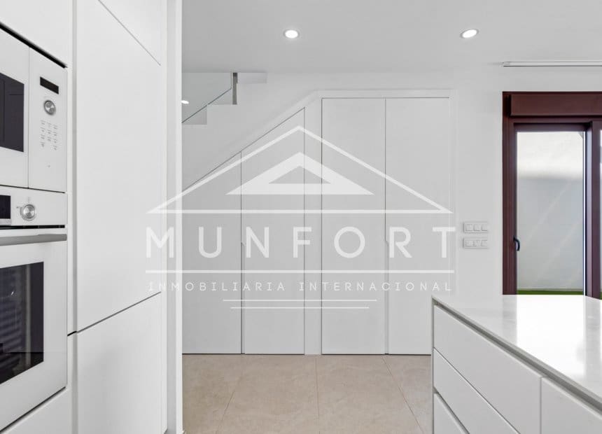 3 soveværelse Villa til salg i Pilar de la Horadada med swimmingpool - € 559.900 (Ref: 9275220)