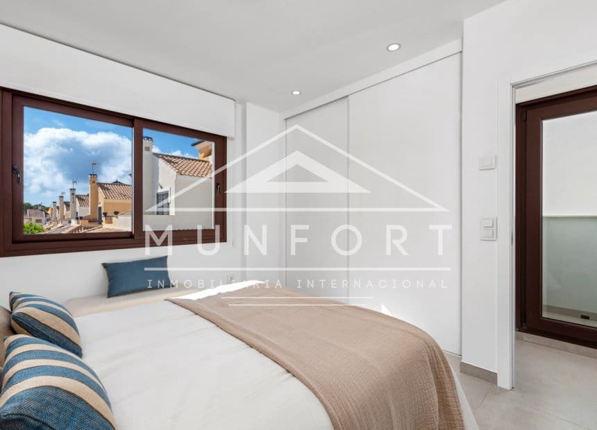 3 soveværelse Villa til salg i Pilar de la Horadada med swimmingpool - € 559.900 (Ref: 9275220)