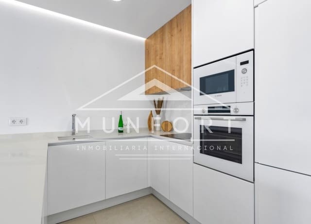 3 soveværelse Villa til salg i Mil Palmeras, Pilar de la Horadada med swimmingpool - € 559.900 (Ref: 9275220)