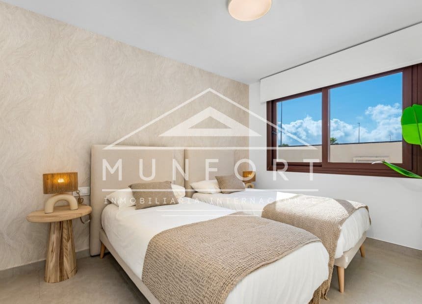3 soveværelse Villa til salg i Pilar de la Horadada med swimmingpool - € 559.900 (Ref: 9275220)