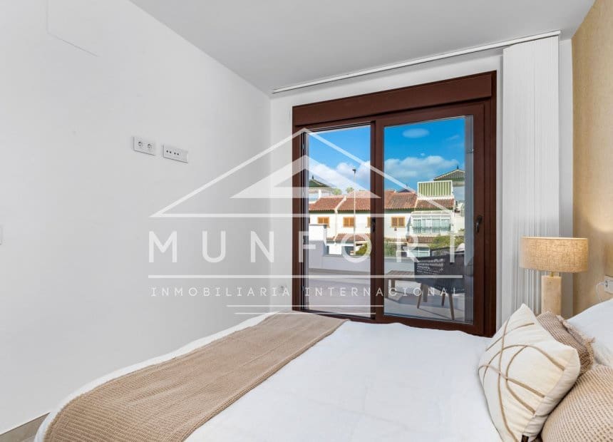 3 soveværelse Villa til salg i Pilar de la Horadada med swimmingpool - € 559.900 (Ref: 9275220)