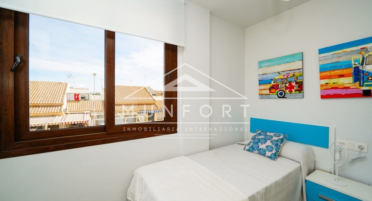 Bungalow de 3 habitaciones en San Pedro del Pinatar en venta con piscina - 265.000 € (Ref: 9275221)
