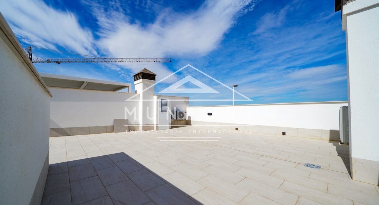 Bungalow de 3 habitaciones en San Pedro del Pinatar en venta con piscina - 265.000 € (Ref: 9275221)