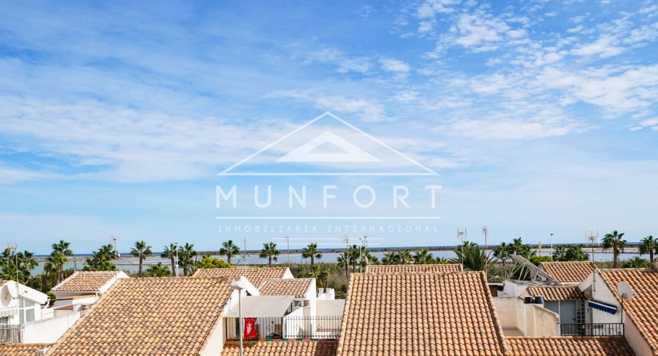 Bungalow de 3 habitaciones en San Pedro del Pinatar en venta con piscina - 265.000 € (Ref: 9275221)