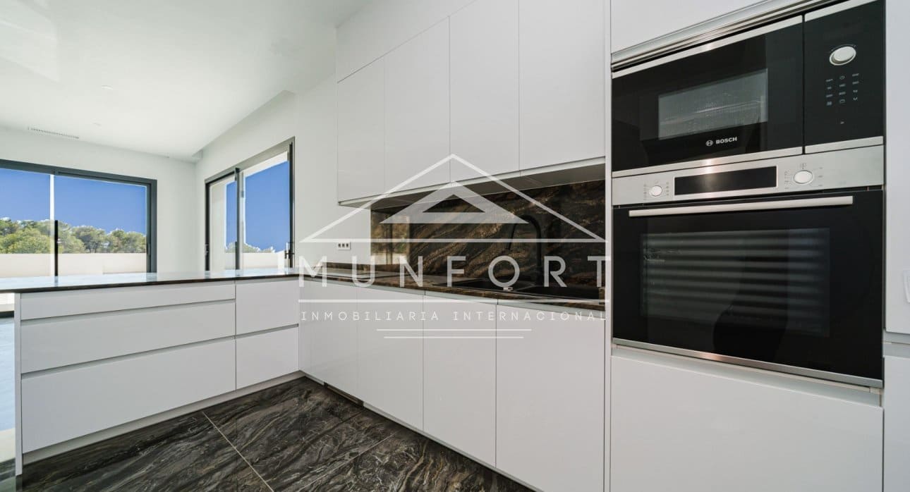 7 quarto Moradia para venda em Finestrat com piscina - 1 900 000 € (Ref: 9278181)