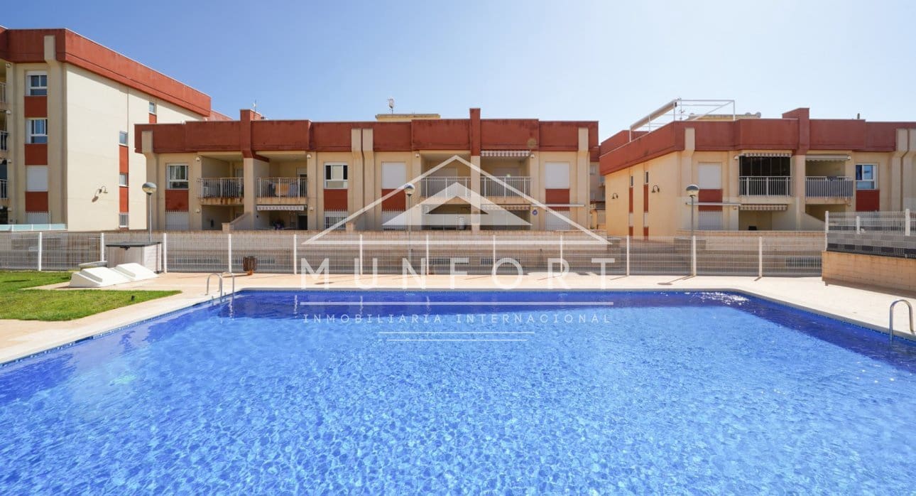 1 soveværelse Penthouse til salg i Orihuela Costa med swimmingpool - € 144.500 (Ref: 9278493)