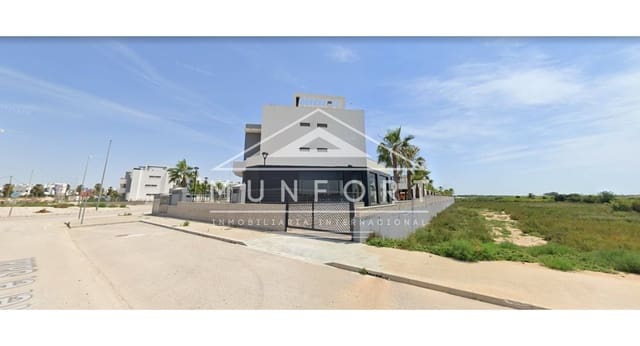 Commercieel te koop in El Raso, Guardamar del Segura - € 160.000 (Ref: 9278495)